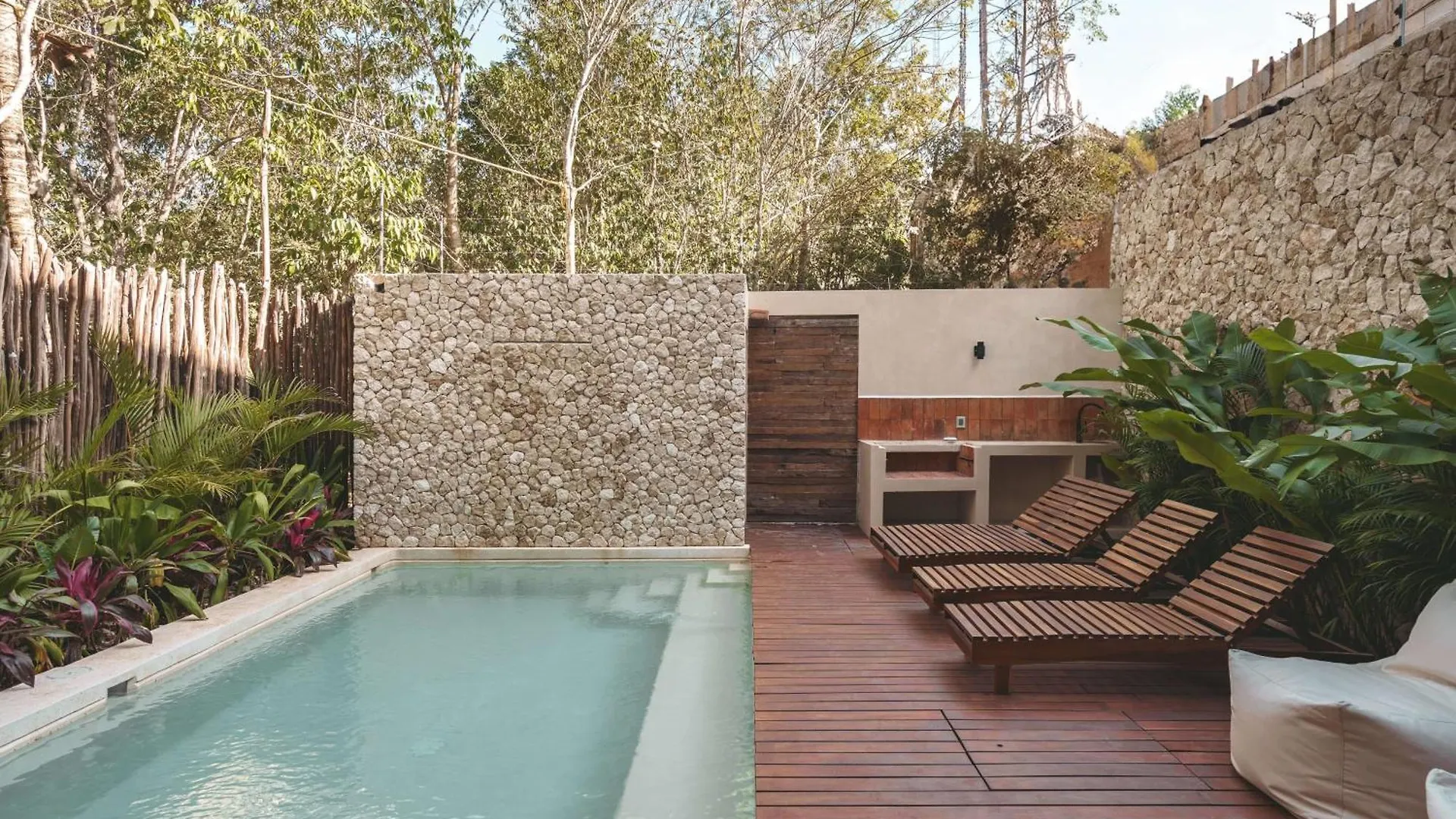 Soul Box Villa 5 Bedroom Chic Modern Retreat In Tulum